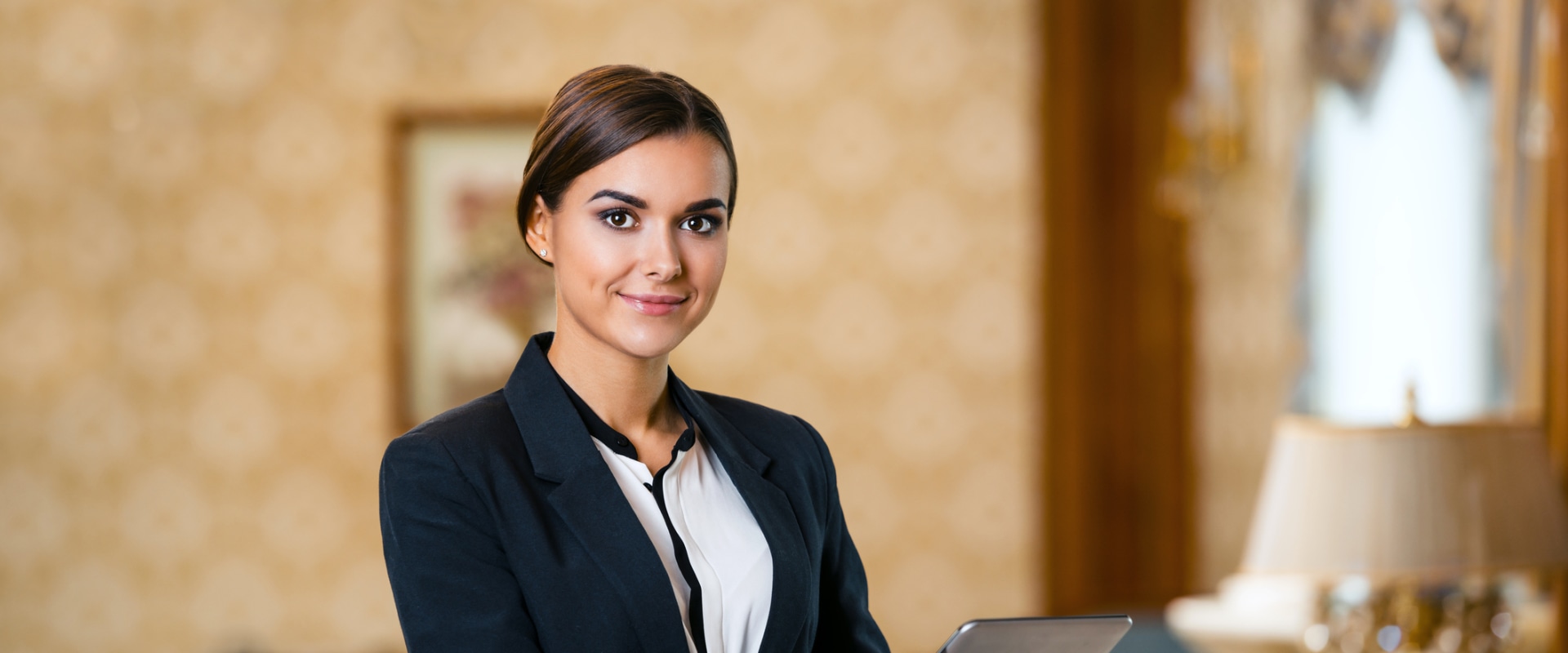 Maximizing Efficiency in Hotel Management: The Power of Staff Scheduling Software